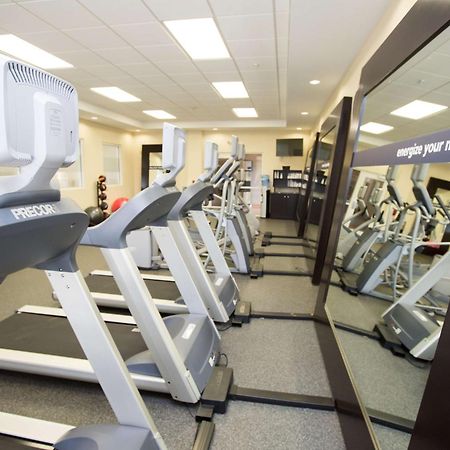 Hampton Inn & Suites Oklahoma City Airport Экстерьер фото