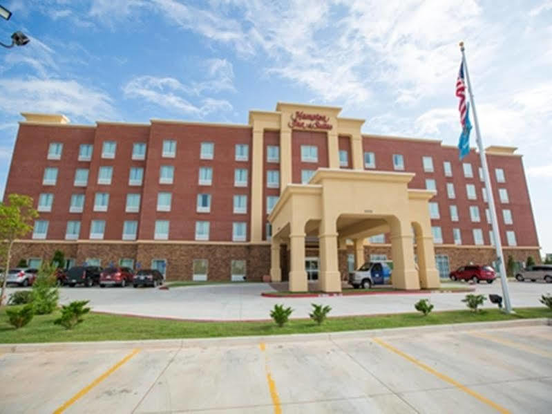 Hampton Inn & Suites Oklahoma City Airport Экстерьер фото